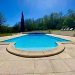 Domaine La 4*