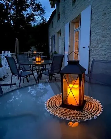 Domaine La Bed & Breakfast